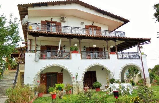 For Sale &#8211; Detached house 420 m² in Thessaloniki